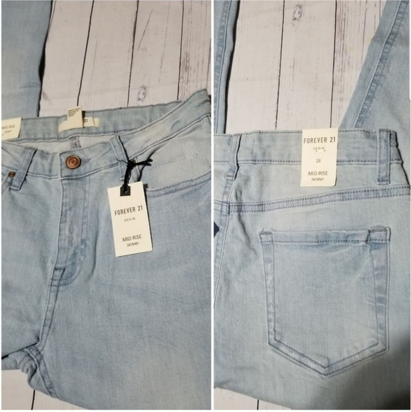 FOREVER 21 Mid Rise Skinny Light Denim Jeans - Picture 7 of 8